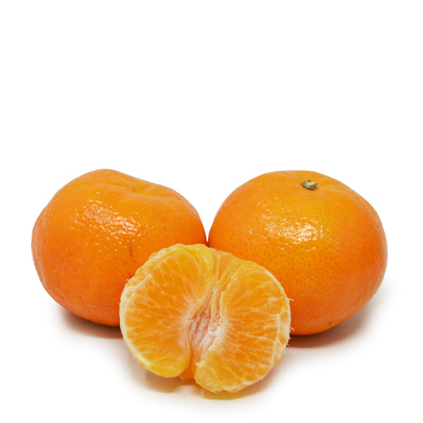 Sharbatly Easypeeler Orri fruit pack, 1 kg, showing fresh, peeled Orri oranges in a clear container.